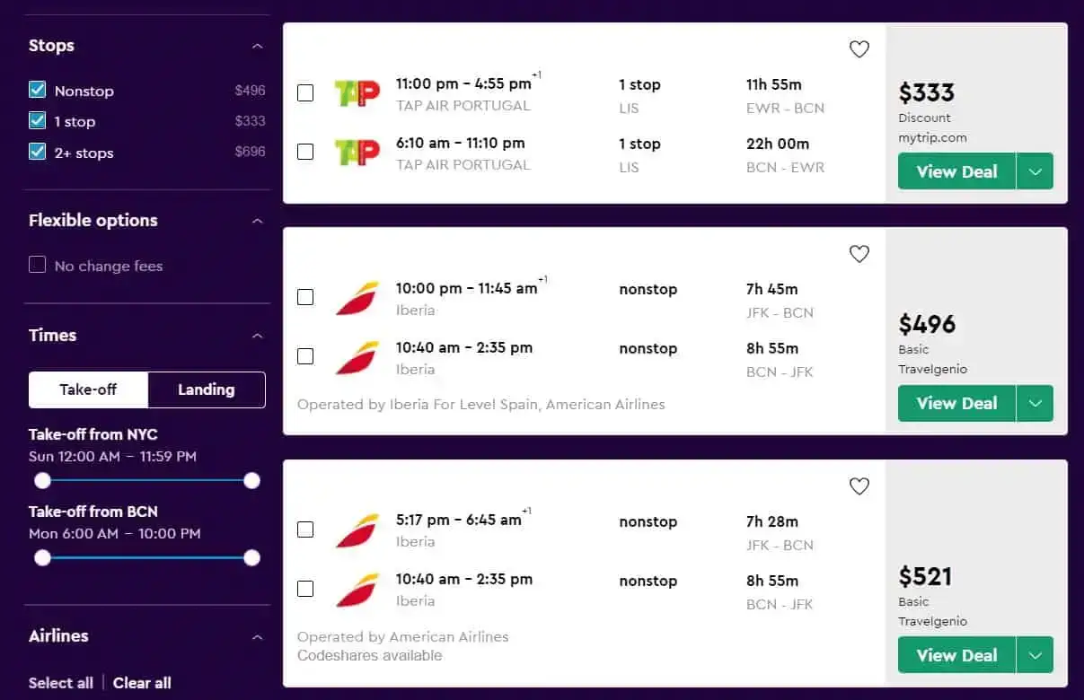 Skærmbillede fra Momondo, der søger efter fly fra New York til Barcelona, ​​med resultater fra TAP Air og Iberia.