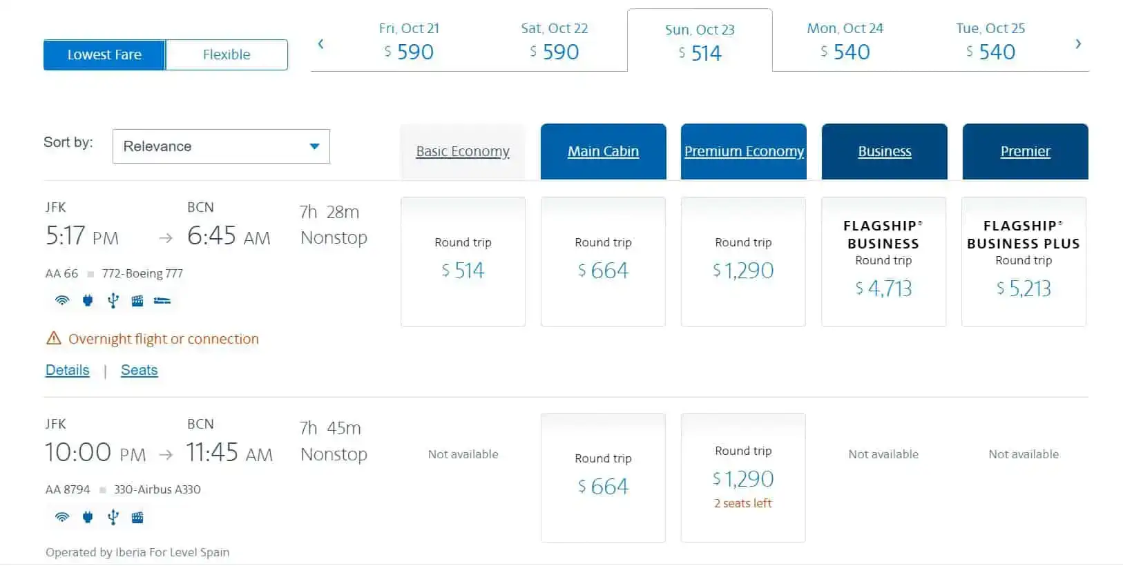 Snímek obrazovky letů z New Yorku do Barcelony na American Airlines.