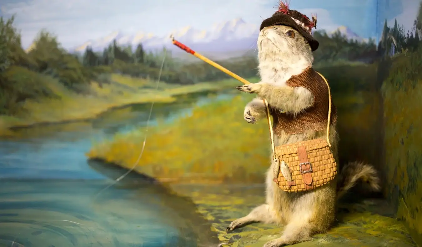 Una delle divertenti mostre al Gopher Hole Museum di Alberta, Canada