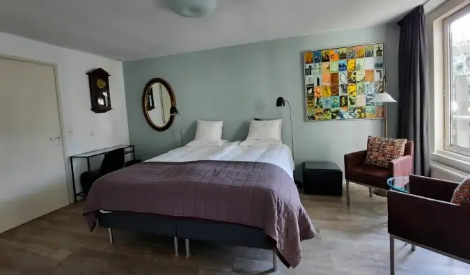 Cameră simplă cu pat dublu la Bed & Breakfast WestViolet din Amsterdam, Țările de Jos