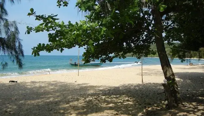 bamboo island plaža i odbojka