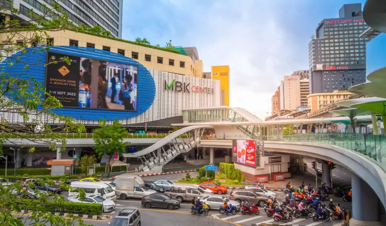 Bangkok, Tayland'daki MBK Alışveriş Merkezi'nin dış görünümü