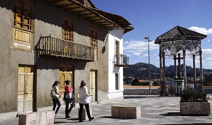 bahay sa mexico na ito ay maganda at kakaiba