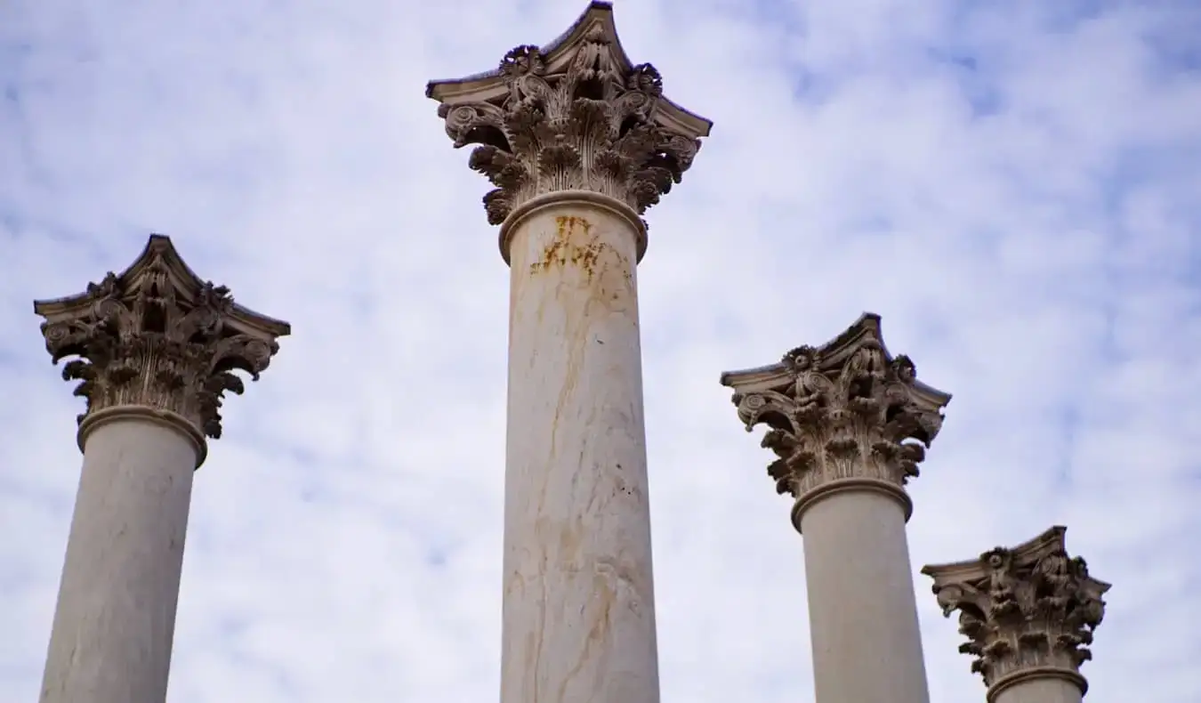 Mga column sa National Arboretum sa Washington, DC