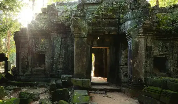 Kamboçya'daki Angkor Wat'un eski tapınakları