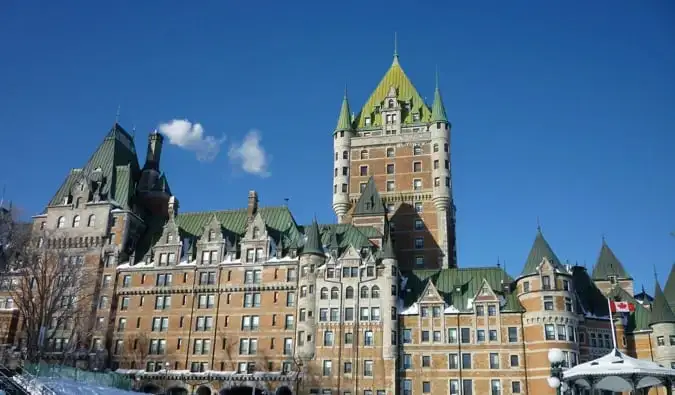 een foto van het kasteel in Quebec City