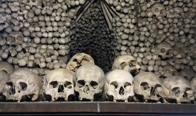 กะโหลกที่ Sedlec Ossuary ใน Kutna Hora