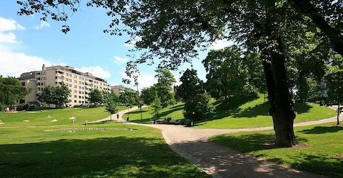 Park Punavuori v Helsinkih na Finskem je vreden ogleda