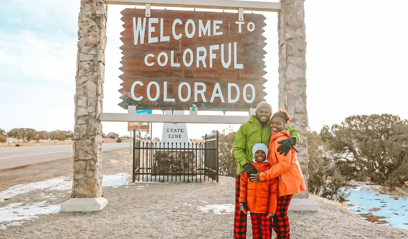 Si Karen mula sa The Mom Trotter at ang kanyang pamilya sa Colorado, USA