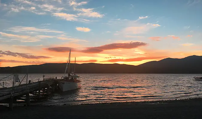 Yeni Zelanda'da bir gün batımı