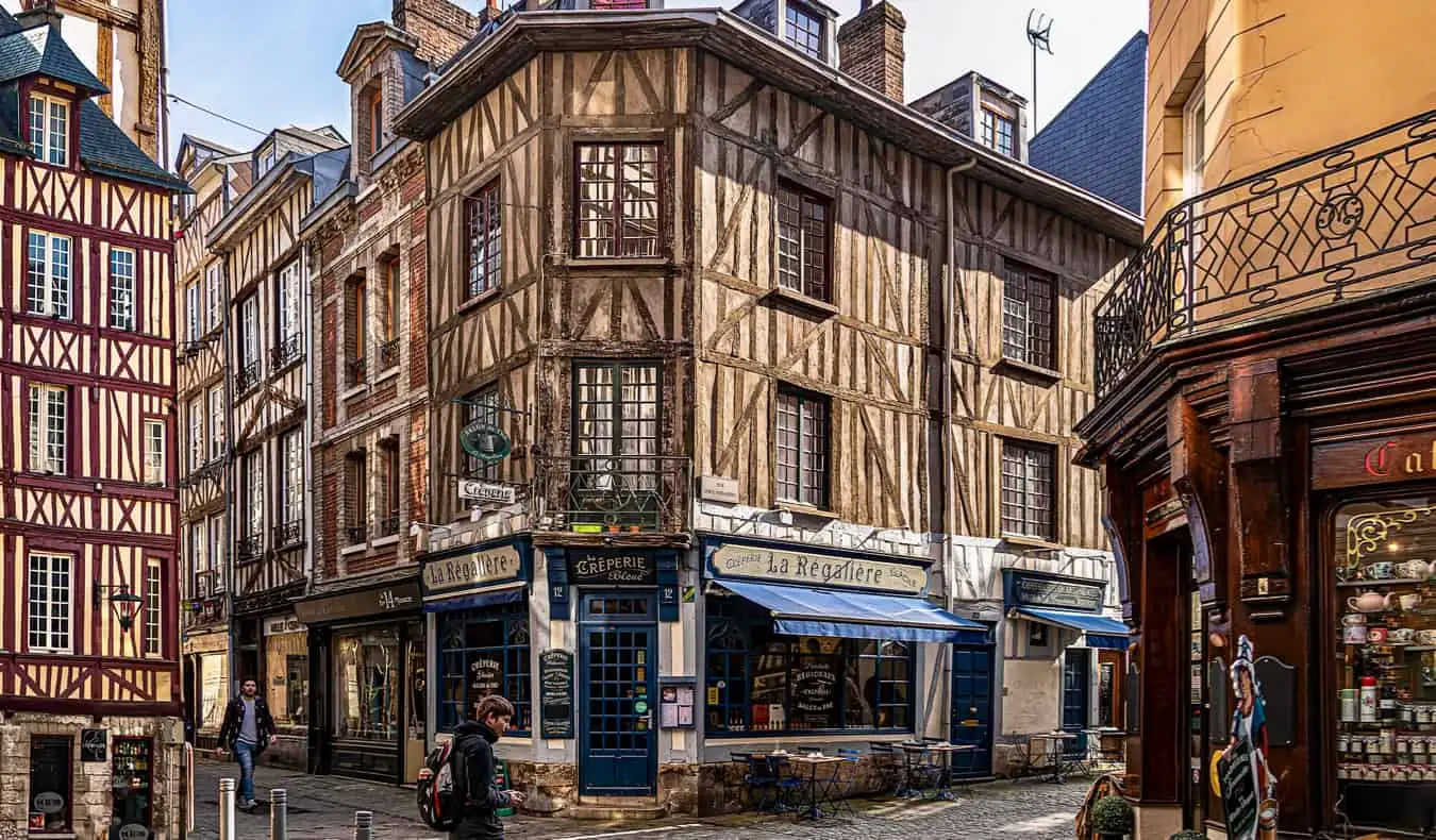 Die berühmte Kathedrale in der Stadt Rouen in Frankreich