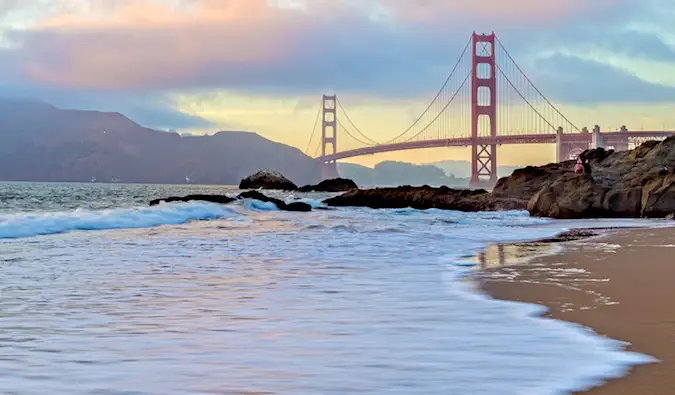 Bakers Beach Sunset i San Francisco av Laurence Norah