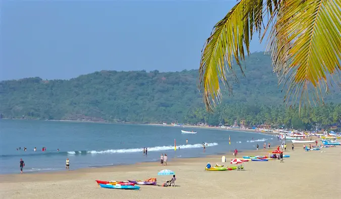 Pantai Palolem yang cantik pada hari yang cerah di India