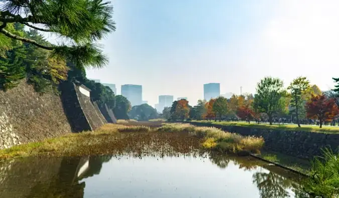 A történelmi császári palota külterülete Tokióban, Japánban