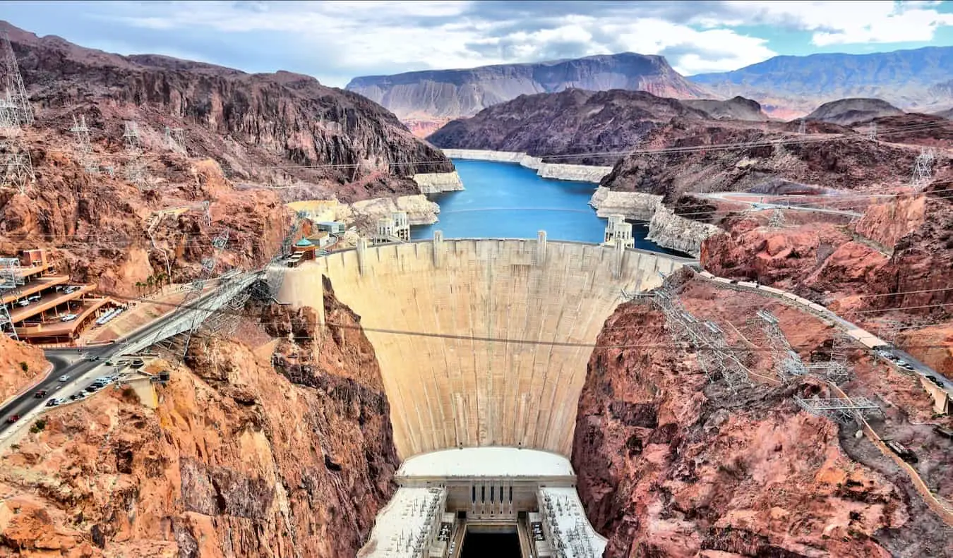 Det massive Hoover Dam-projekt nær Las Vegas, USA