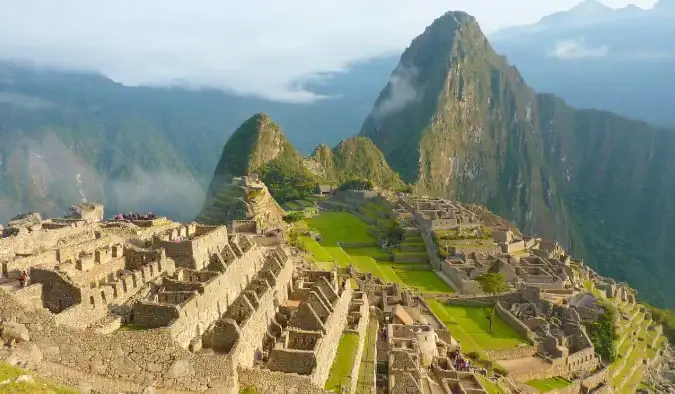 Blick auf Machu Picchu am Morgen in Peru