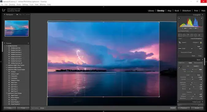 Plava tamnoružičasta fotografija munje lightroom maska ​​za obrezivanje Lightroom