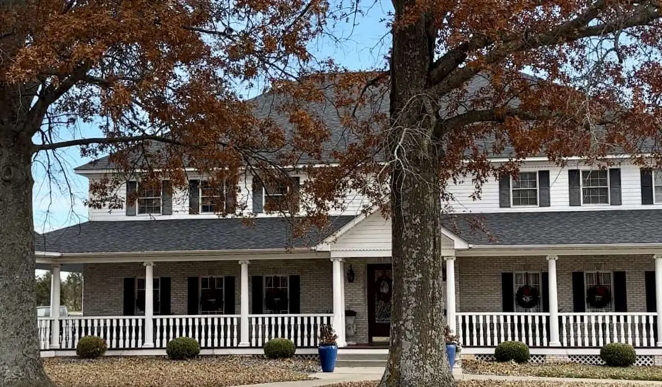 Een groot herenhuis omgebouwd tot restaurant in Missouri