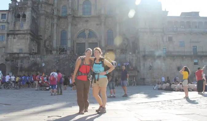 Cat Gaa angoltanár befejezi a Camino de Santiago-t