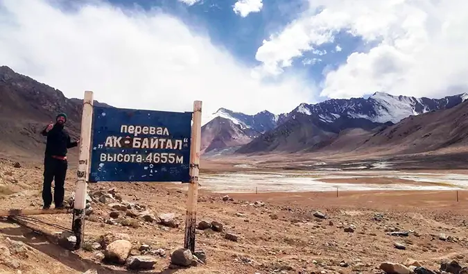 mendaki di Tajikistan