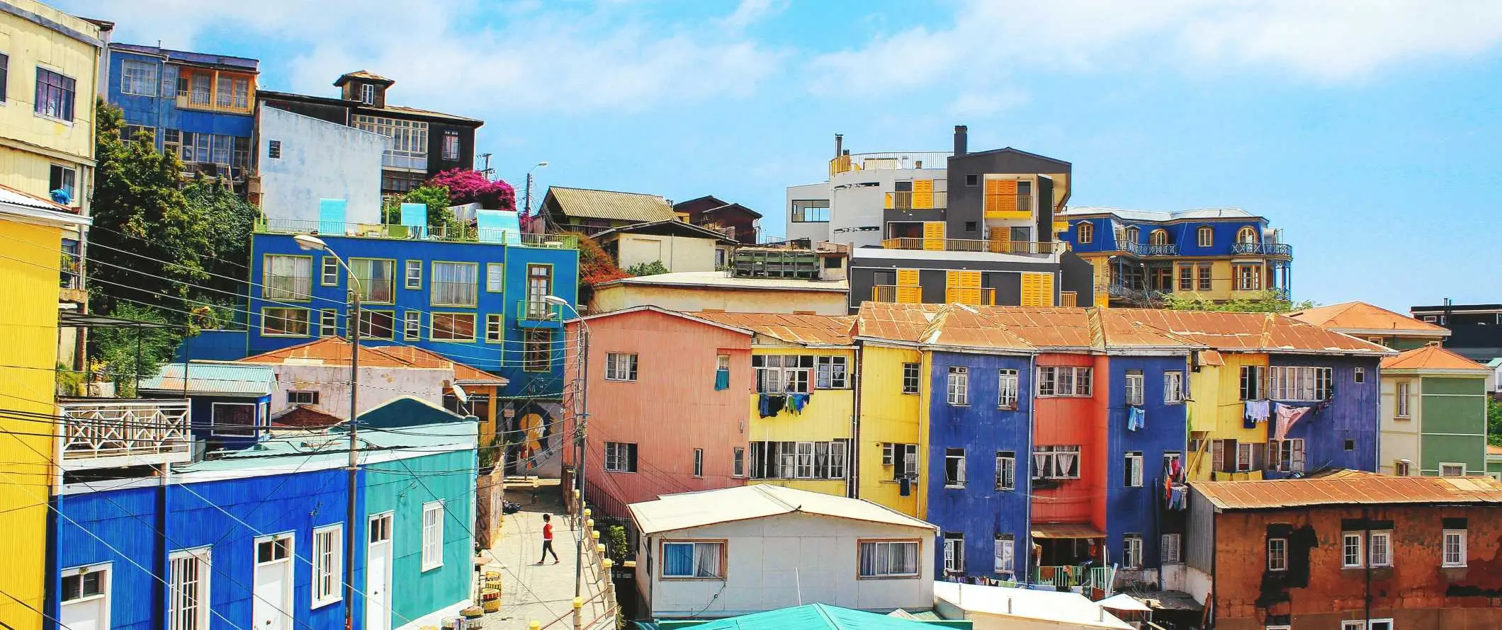 Kleurrijke gebouwen in de stad Valparaiso, Chili