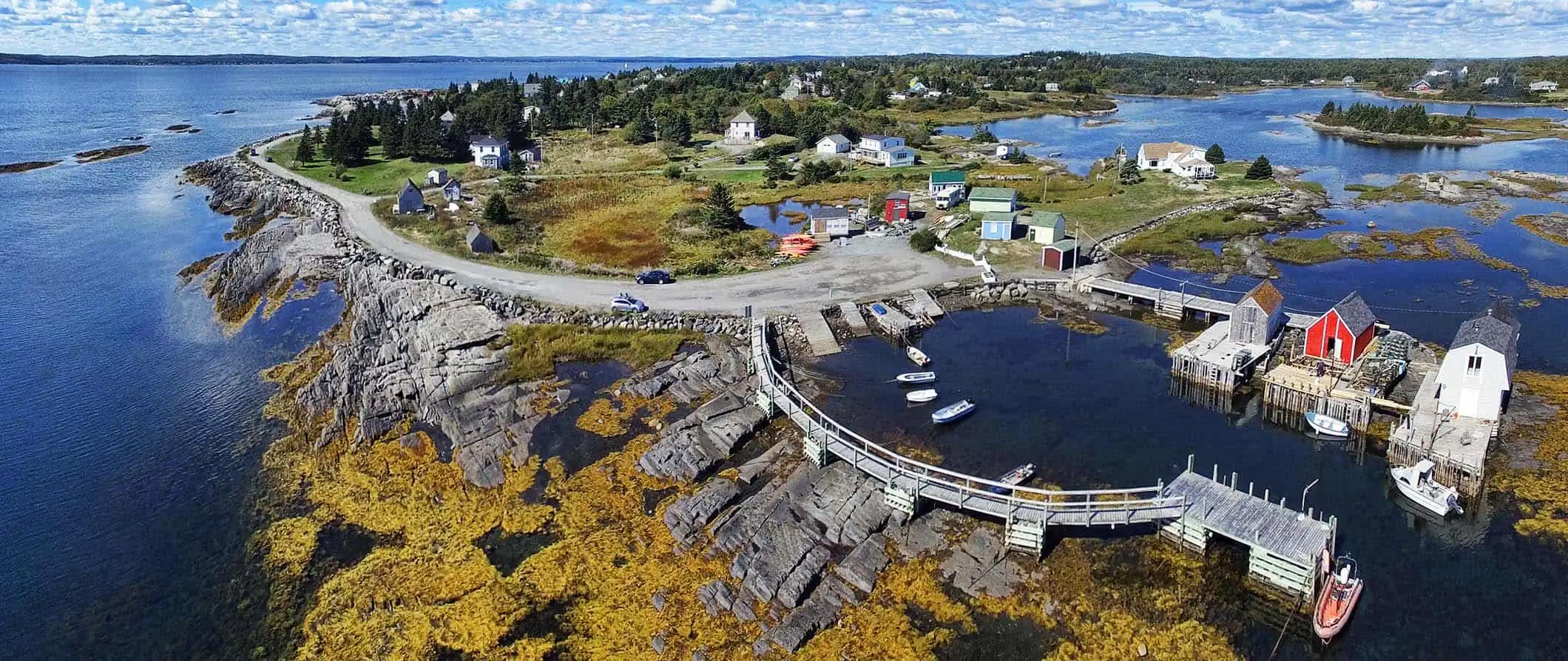 ilmakuva luonnonkauniista Nova Scotian maisemasta Kanadassa