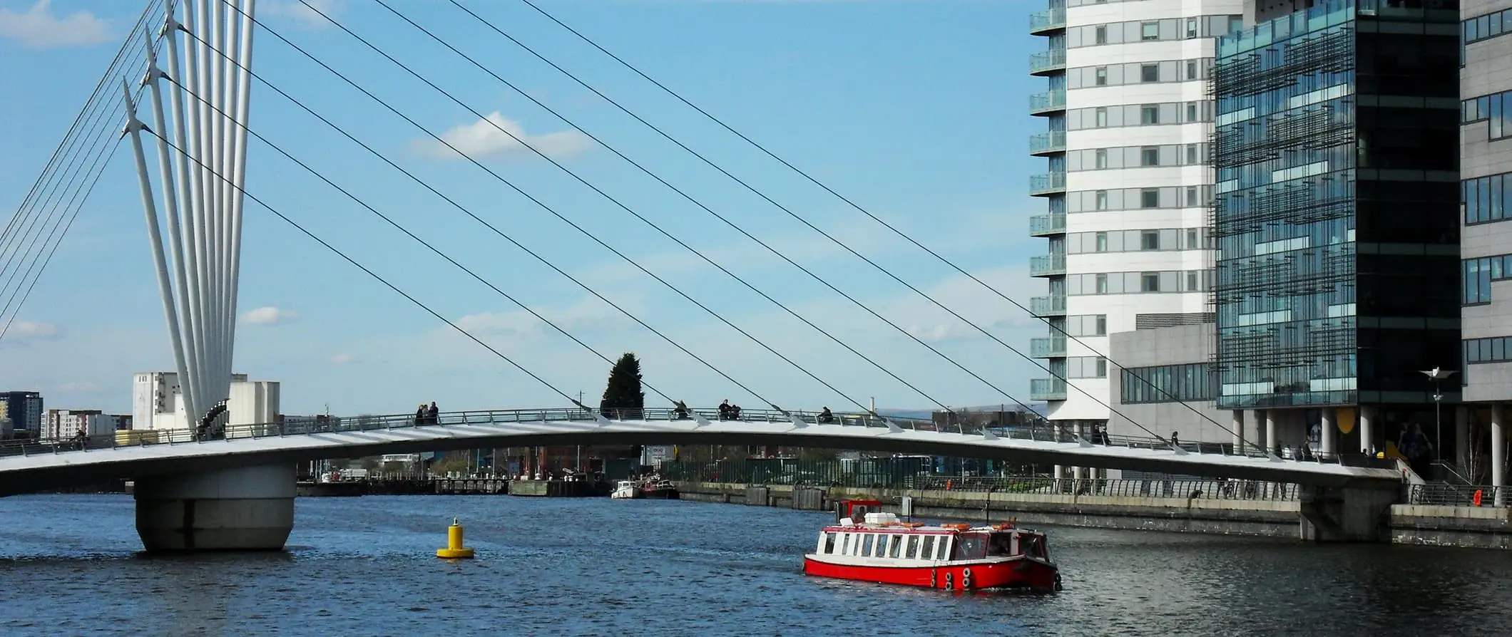 Manchester Bridge view at bangka