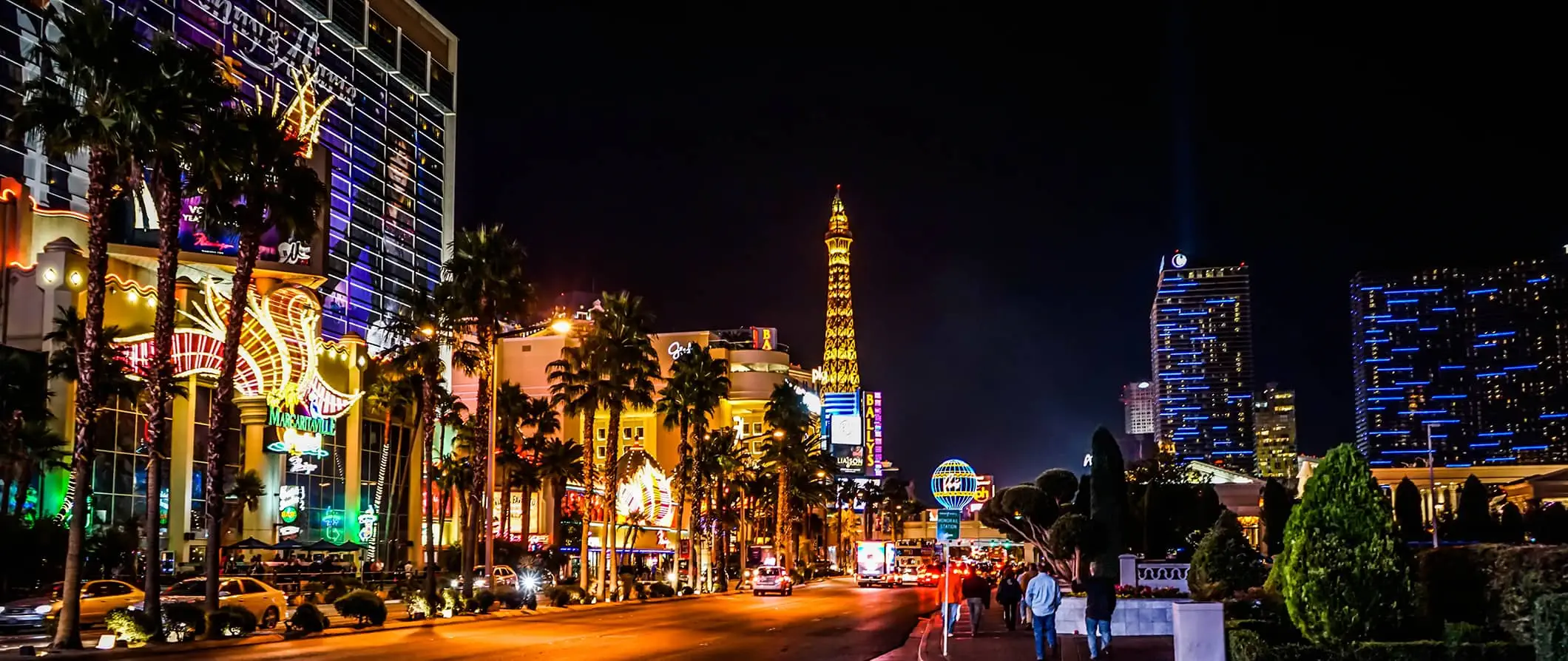 ánh đèn thành phố trên dải Vegas