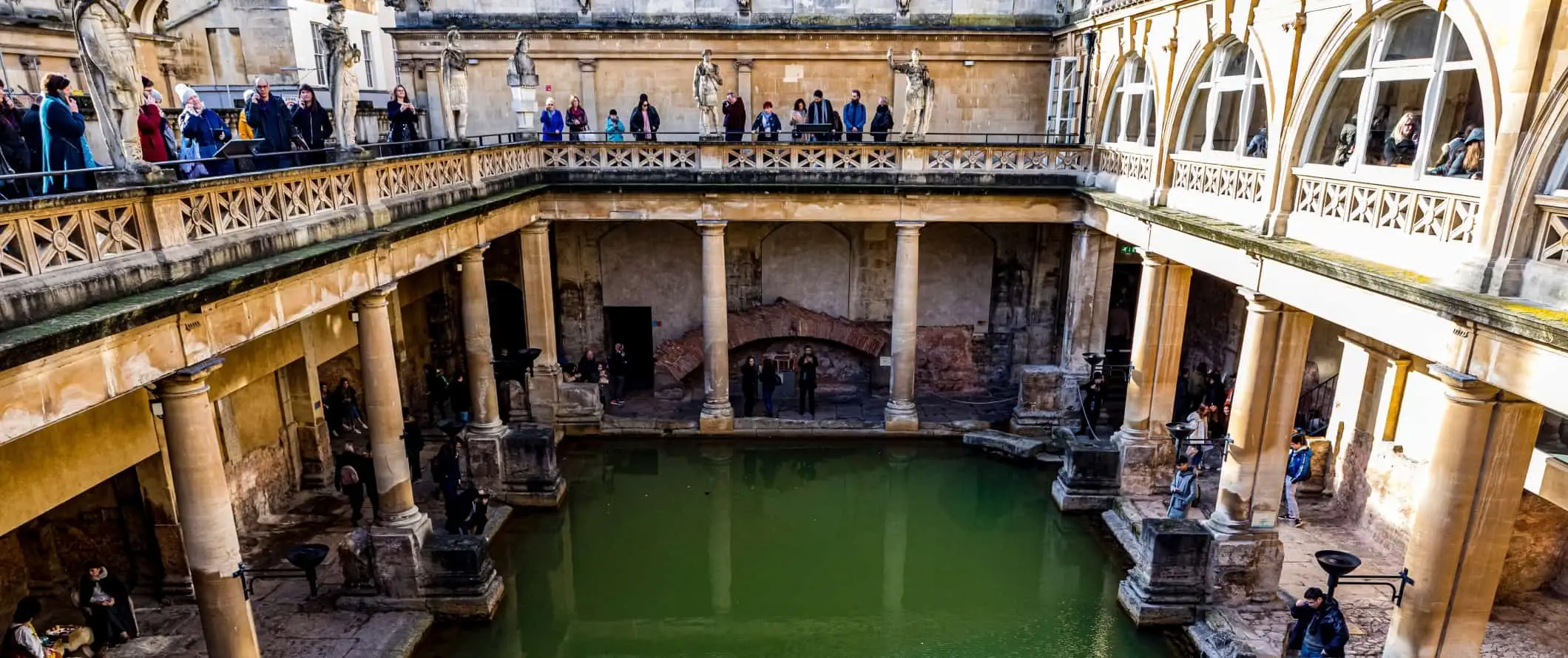 De historiske romerske badene i Bath, England