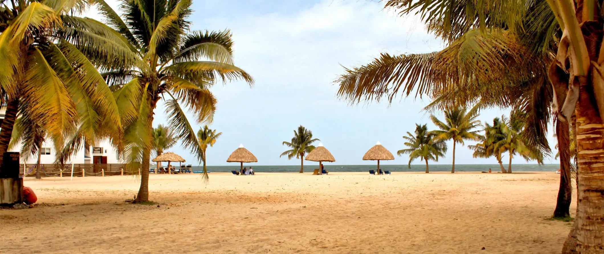 Pemandangan pantai di Placencia, Belize