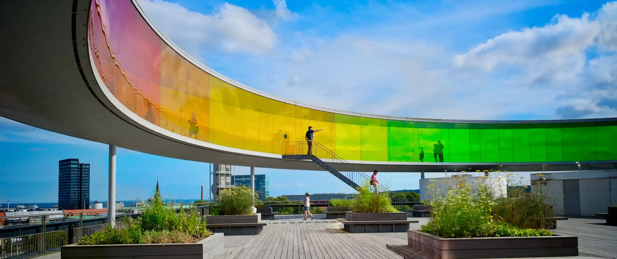 Färgglada panoramakonstverk i staden Aarhus, Danmark på konstmuseet